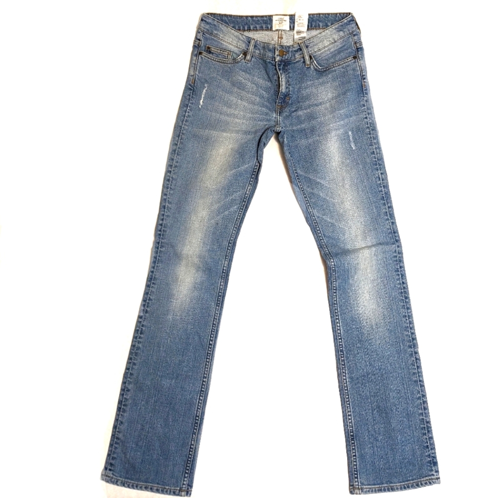 Light Wash Women's Jeans Size 30 from L.O.G.G. by H&M